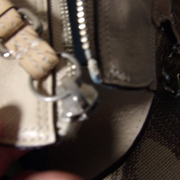 Coach Madison Pebbled Leather Chained Tote No GO968-14111 - Picture 10 of 10